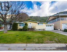 3833 DOGWOOD Drive, Trail, British Columbia