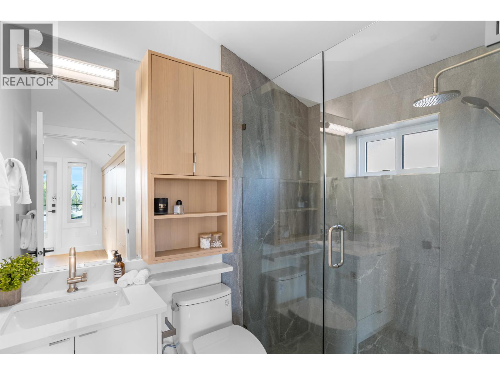 1 165 E 45th Avenue, Vancouver, British Columbia  V5W 1W8 - Photo 17 - R3117629