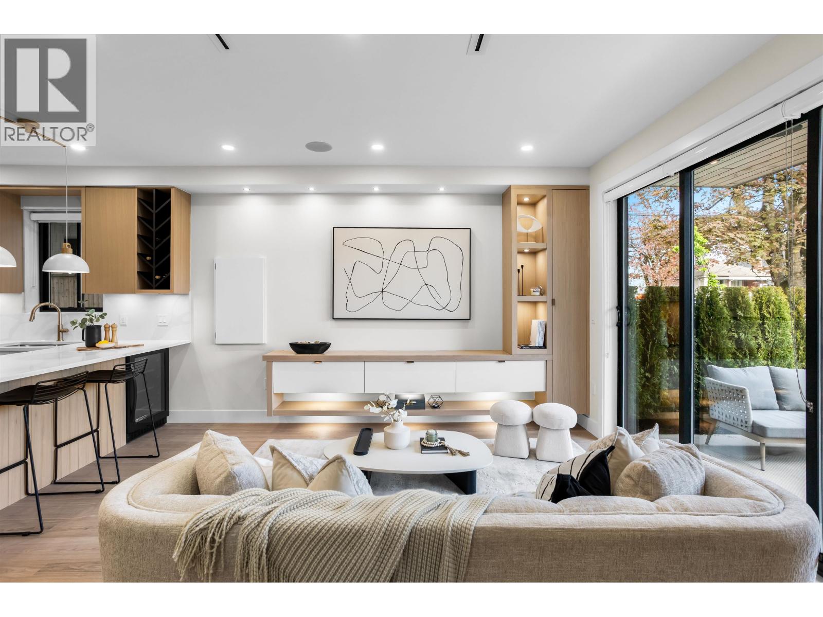 1 165 E 45th Avenue, Vancouver, British Columbia  V5W 1W8 - Photo 6 - R3117629