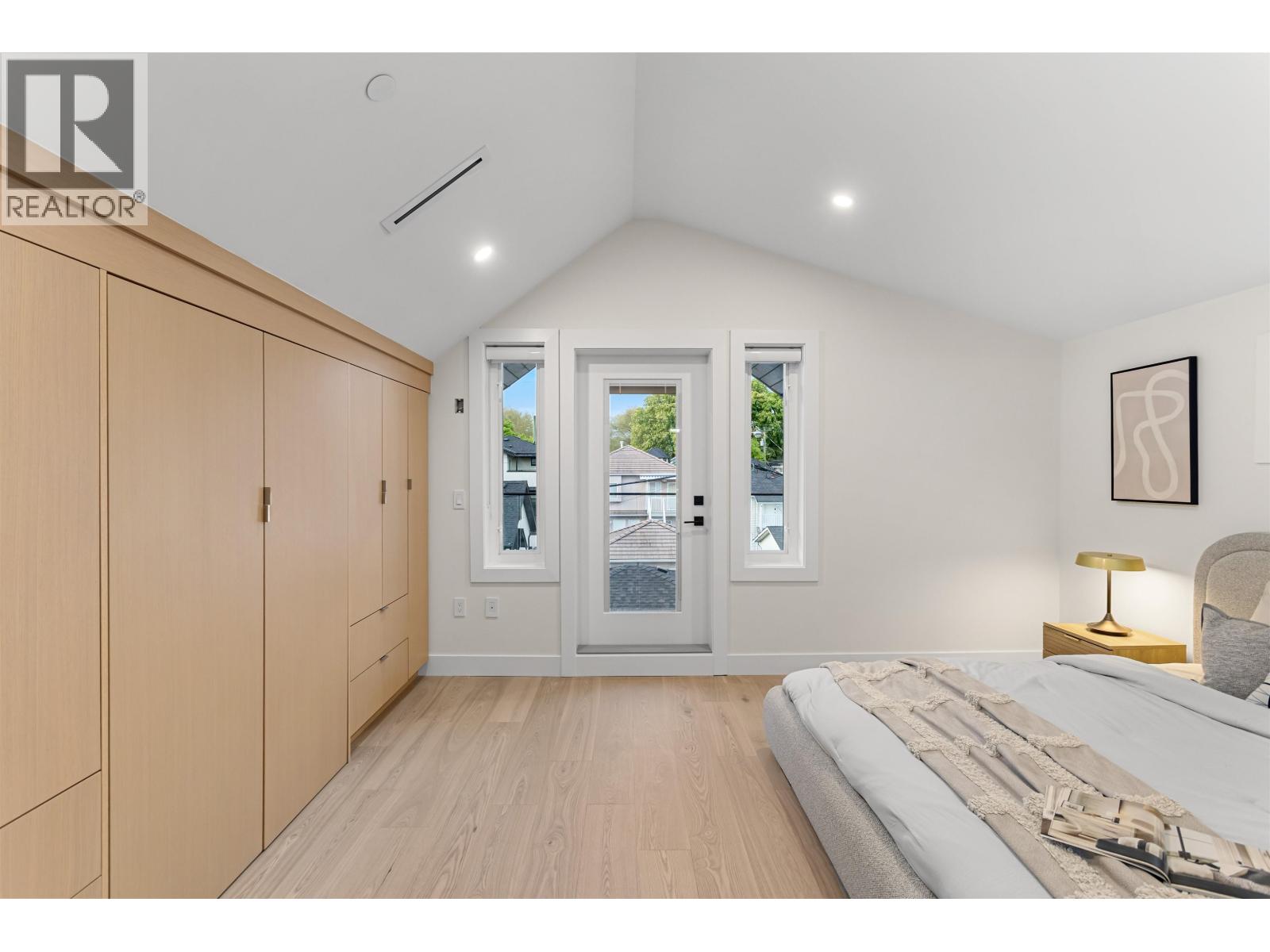 2 165 E 45th Avenue, Vancouver, British Columbia  V5W 1W8 - Photo 13 - R3117633