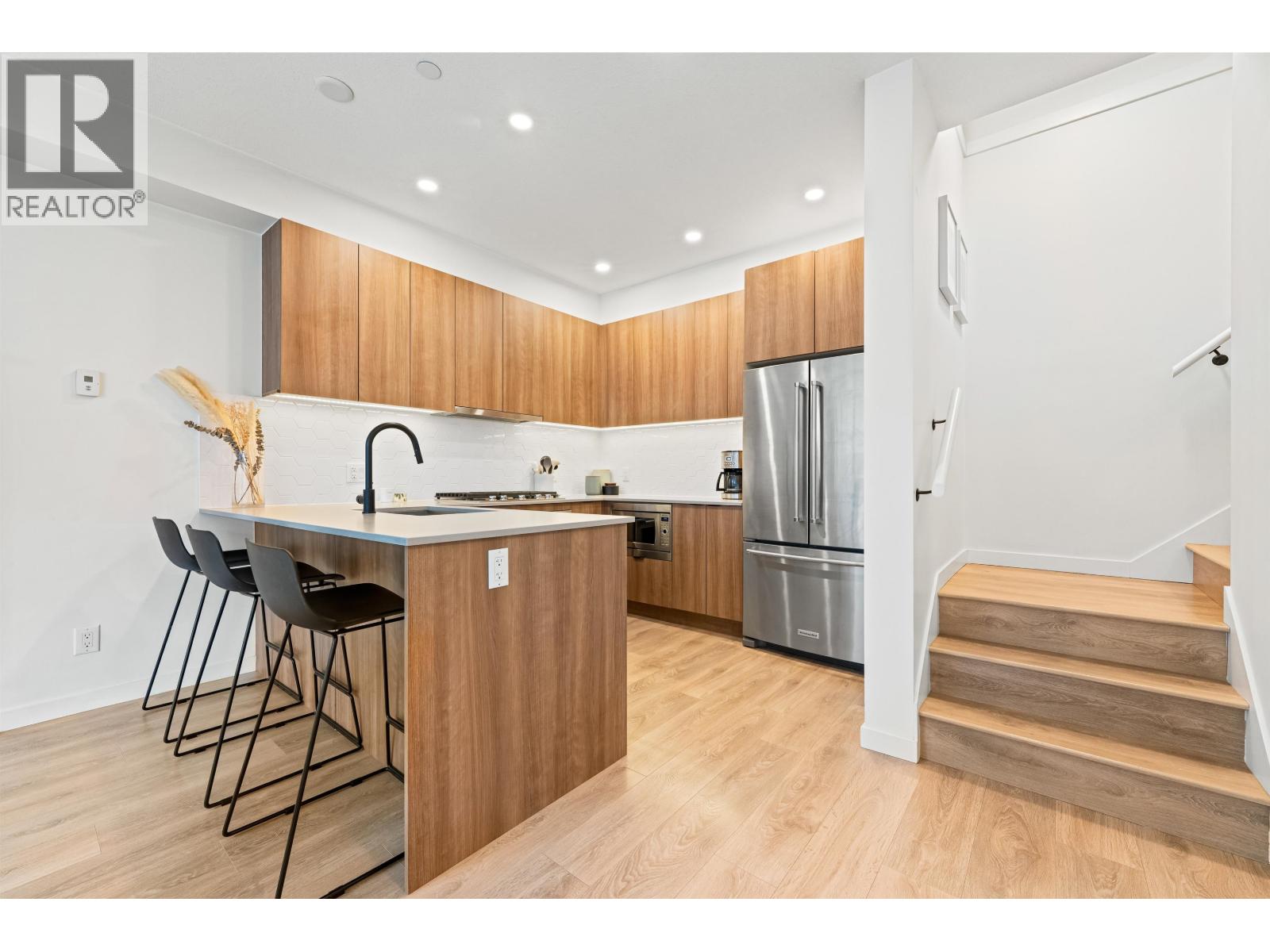 7 533 E 3rd Street, North Vancouver, British Columbia  V7L 1G4 - Photo 15 - R3117650