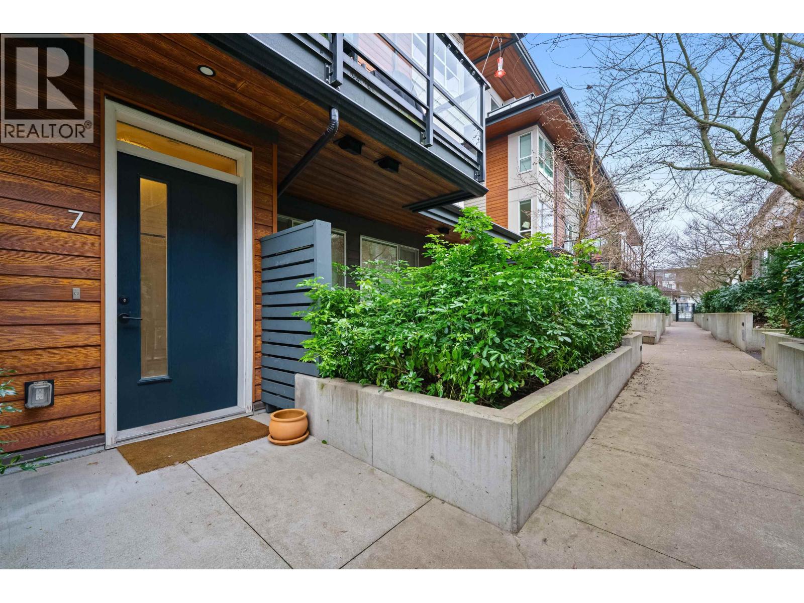 7 533 E 3rd Street, North Vancouver, British Columbia  V7L 1G4 - Photo 32 - R3117650