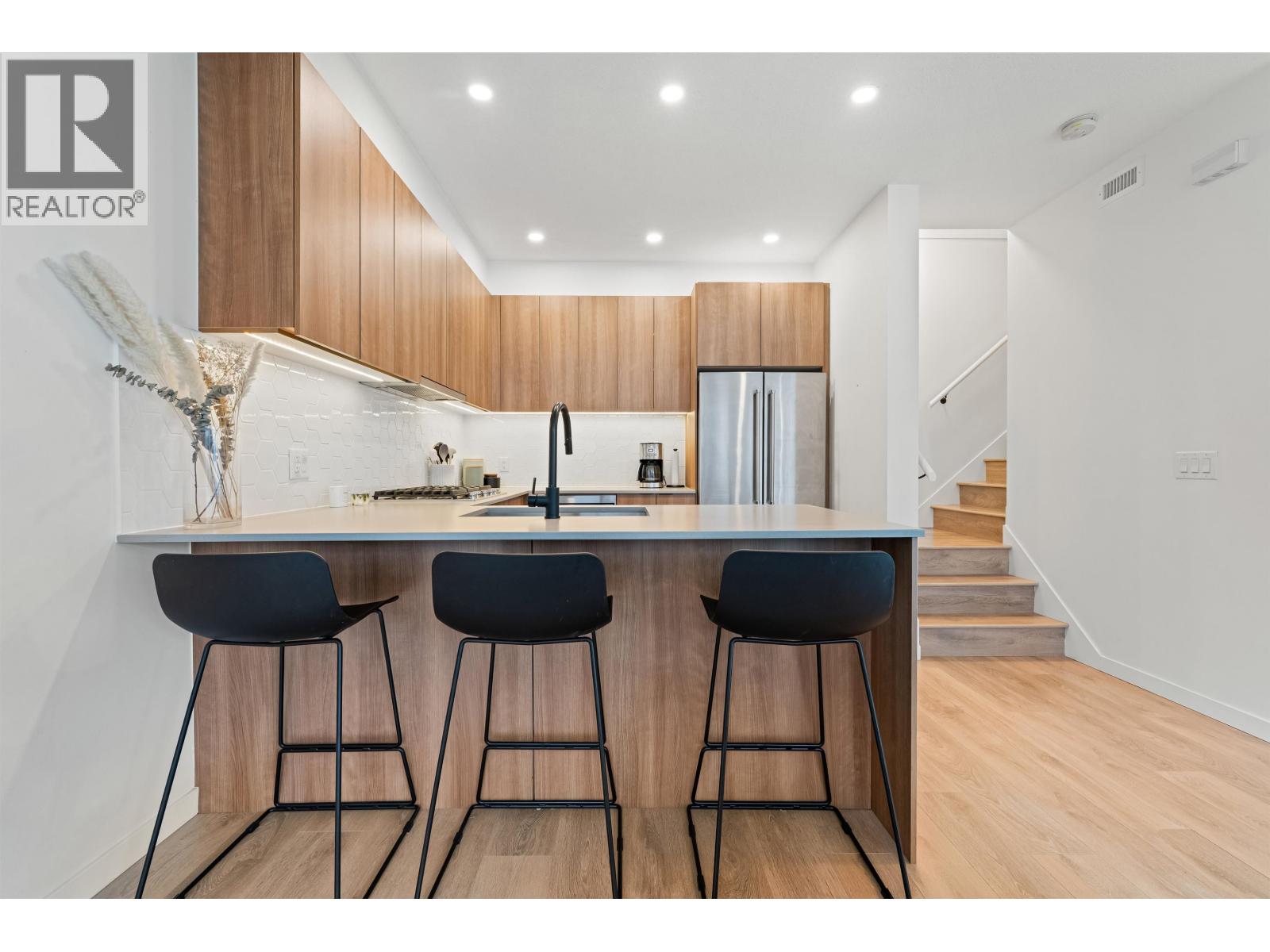 7 533 E 3rd Street, North Vancouver, British Columbia  V7L 1G4 - Photo 9 - R3117650