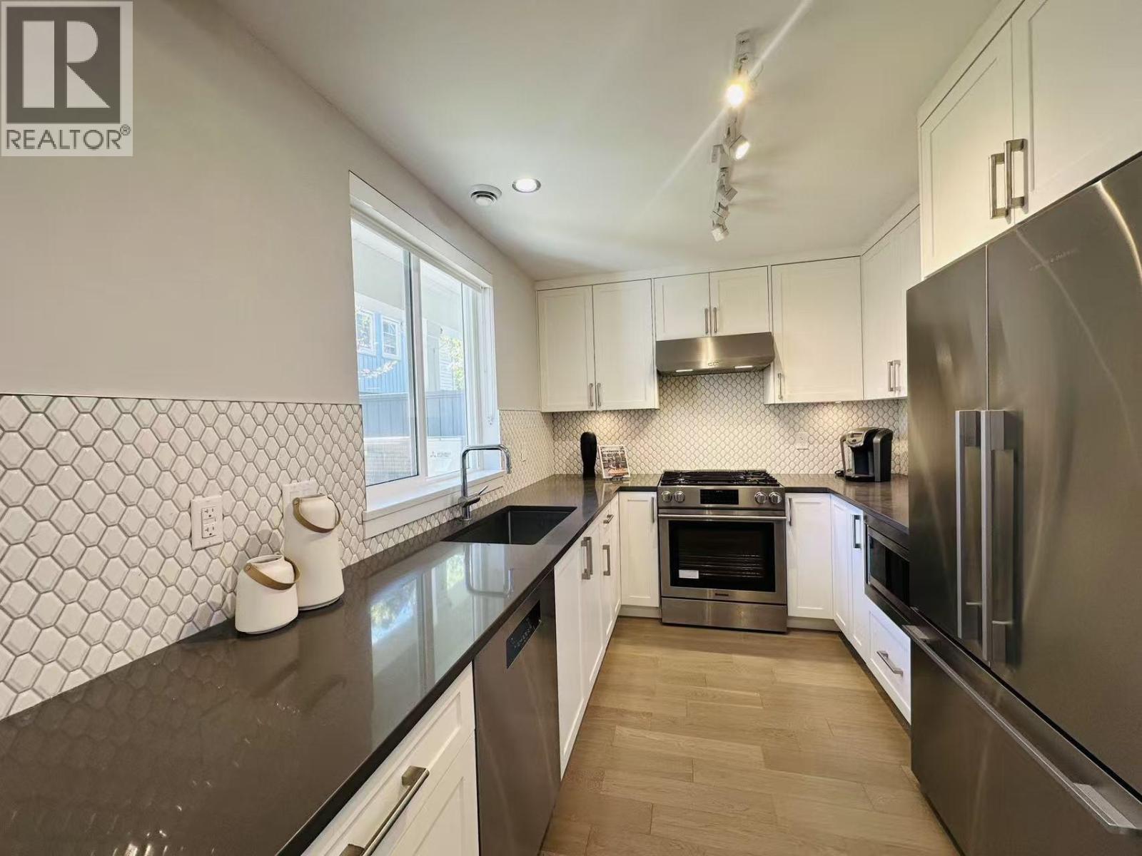 32 7180 Lechow Street, Richmond, British Columbia  V6Y 0K9 - Photo 9 - R3117652