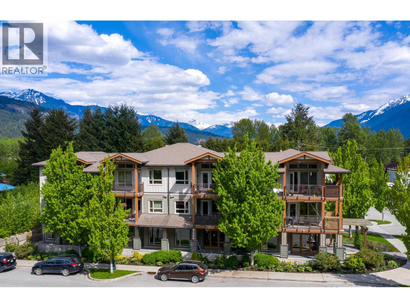 4 7450 Prospect Street, Pemberton, British Columbia  V0N 2L1 - Photo 1 - R3117657