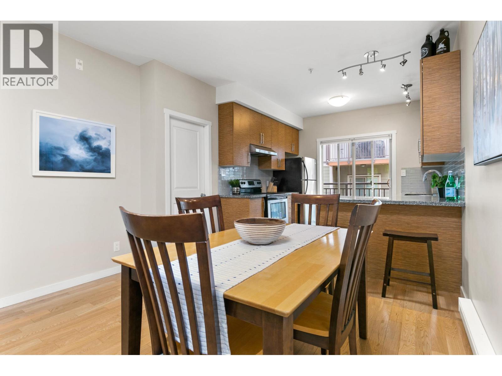 4 7450 Prospect Street, Pemberton, British Columbia  V0N 2L1 - Photo 8 - R3117657