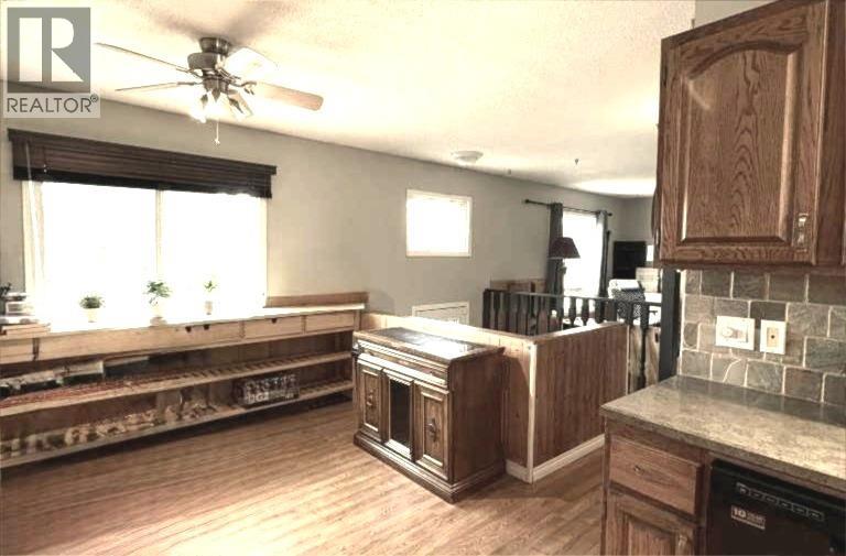 7421 98b Street, Peace River, Alberta  T8S 1B5 - Photo 11 - A2268556
