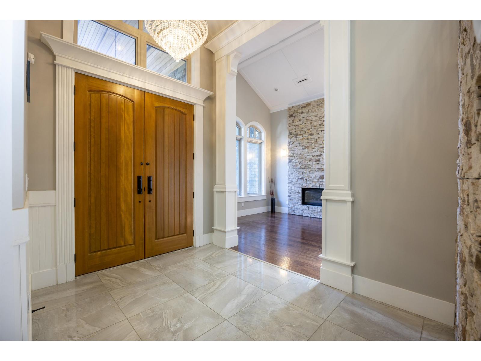 2309 154 Street, Surrey, British Columbia  V4A 4S6 - Photo 3 - R3117619