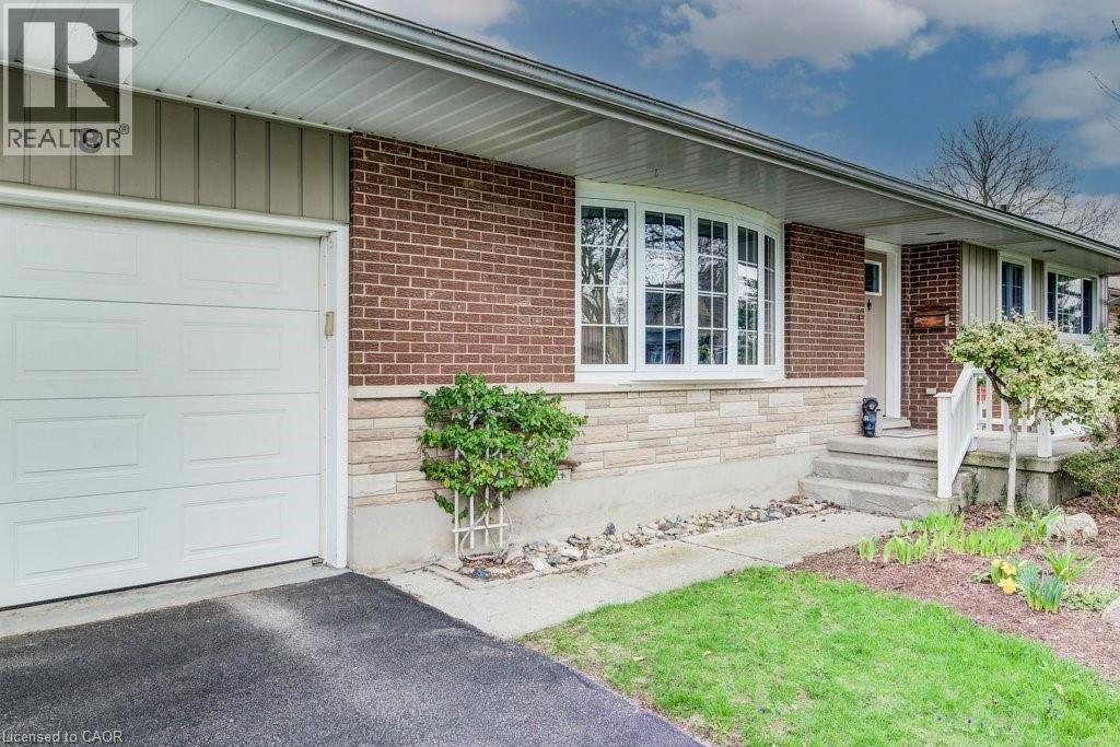 8 Bluejay Road, Elmira, Ontario  N3B 1J1 - Photo 5 - 40822626