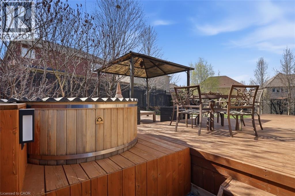 909 King Rail Court, Kitchener, Ontario  N2K 0B1 - Photo 30 - 40823960