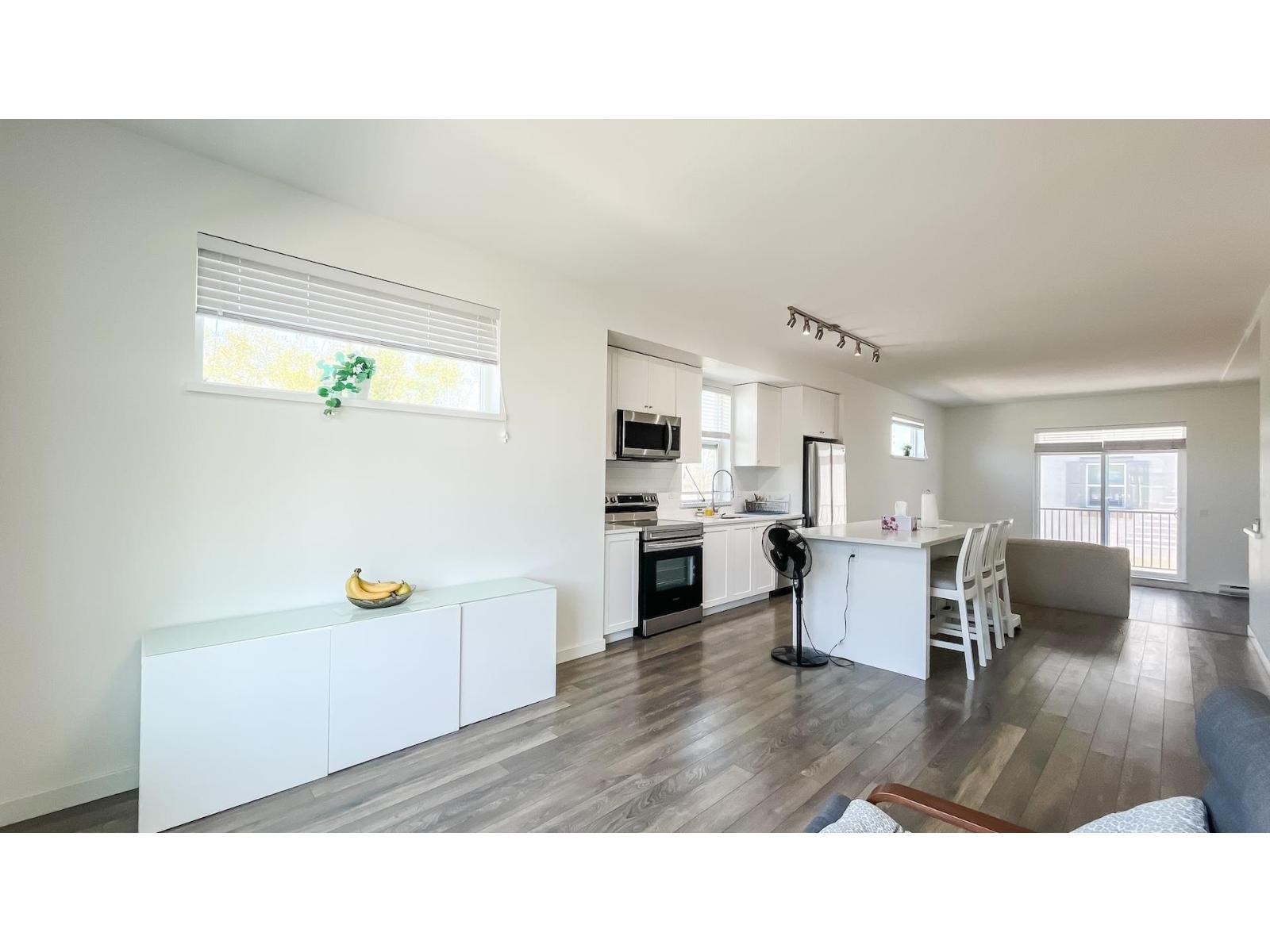 1 15487 99a Avenue, Surrey, British Columbia  V3R 0G9 - Photo 10 - R3117327