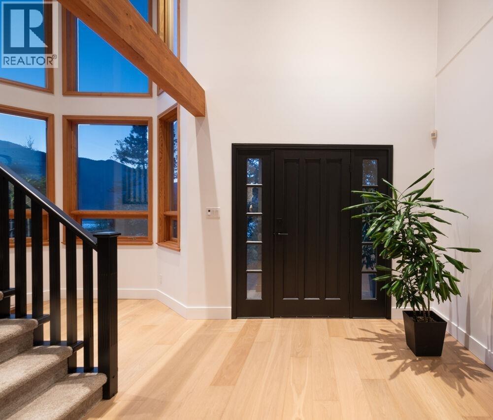 182 Furry Creek Drive, Furry Creek, British Columbia  V8B 1A3 - Photo 5 - R3117632