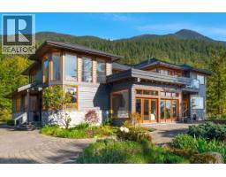 182 FURRY CREEK DRIVE, Furry Creek, British Columbia
