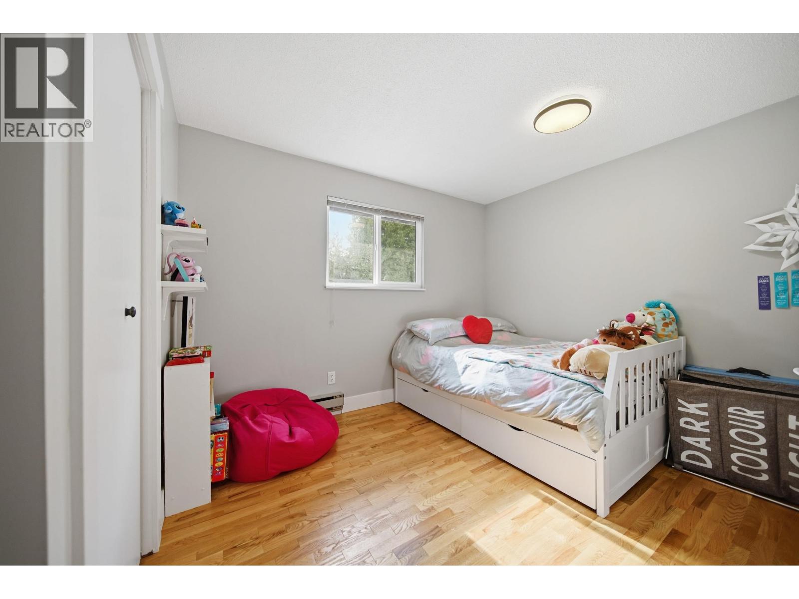 21139 Cook Avenue, Maple Ridge, British Columbia  V2X 7P7 - Photo 15 - R3117634