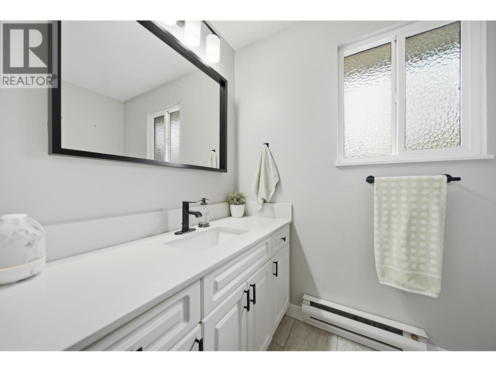 21139 Cook Avenue, Maple Ridge, British Columbia  V2X 7P7 - Photo 17 - R3117634