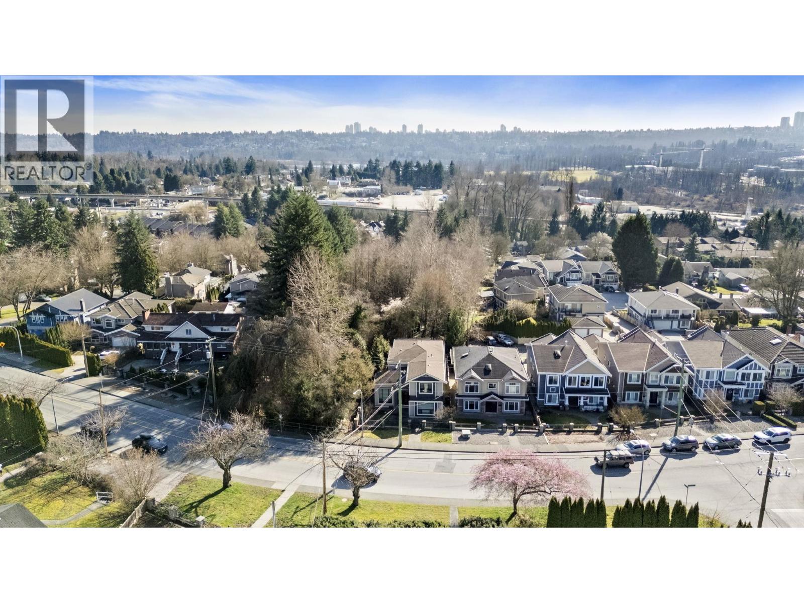 7028 Broadway, Burnaby, British Columbia  V5A 1R8 - Photo 35 - R3117640