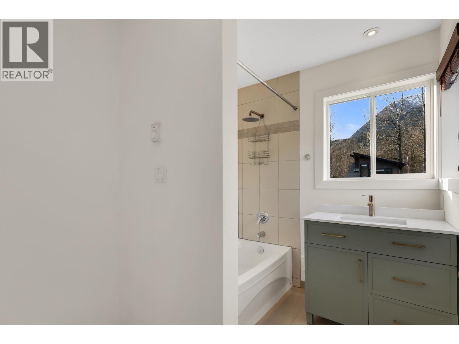 21 40137 Government Road, Squamish, British Columbia  V8B 0N7 - Photo 17 - R3117641