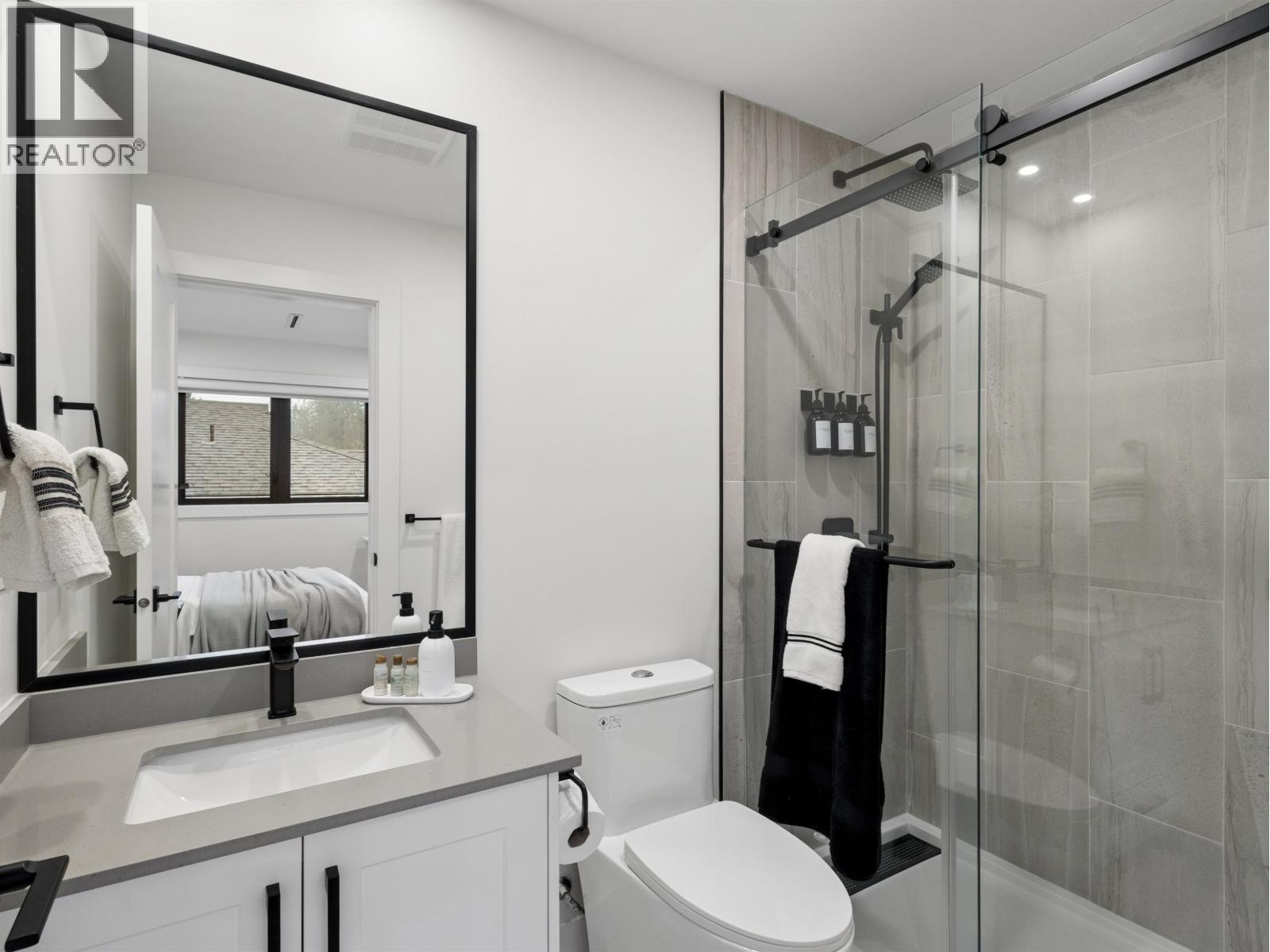 1260 Plateau Drive, North Vancouver, British Columbia  V7P 2J4 - Photo 29 - R3117644