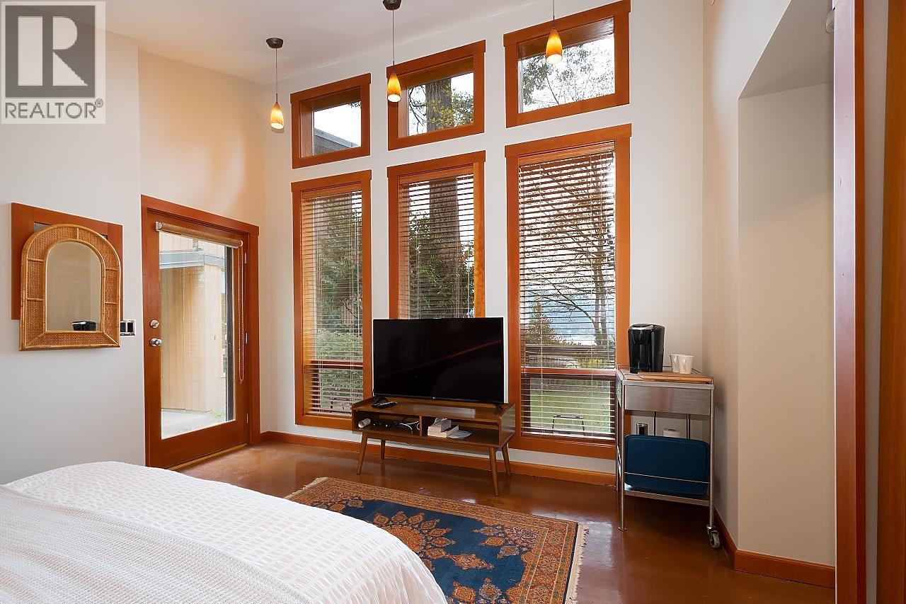 896 Taylor Road, Bowen Island, British Columbia  V0N 1G1 - Photo 29 - R3107031