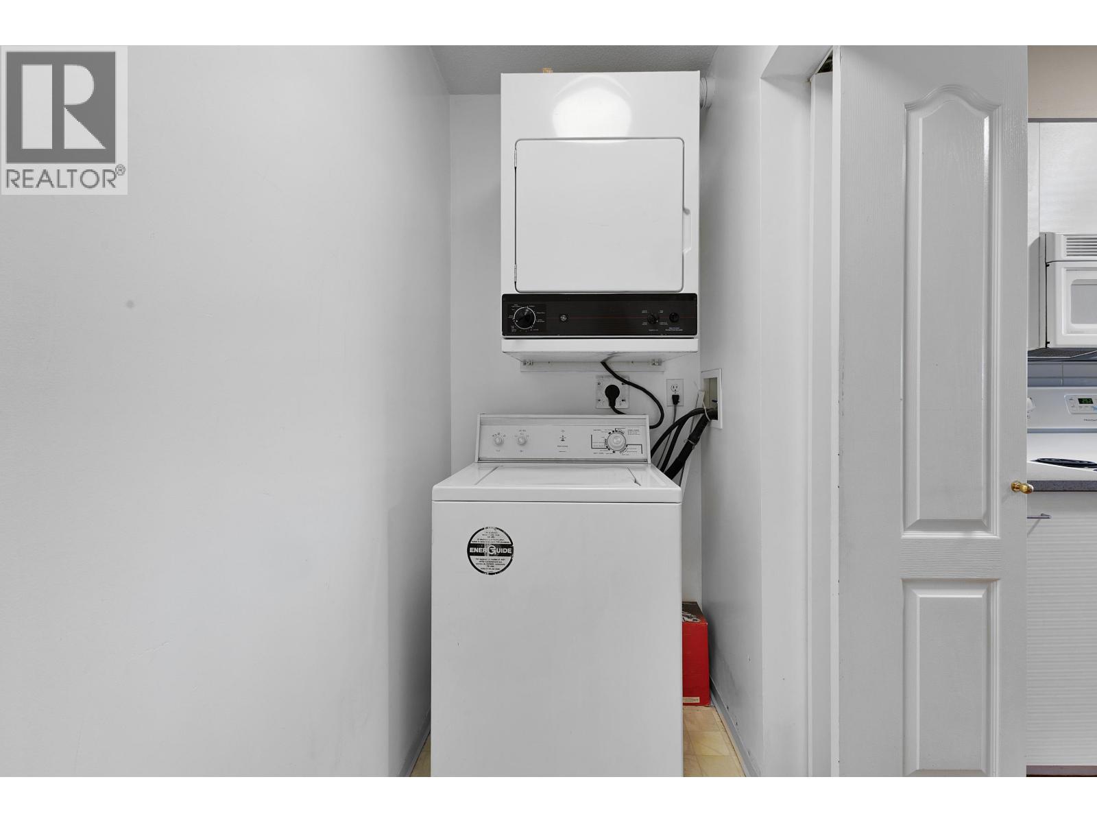 911 7380 Elmbridge Way, Richmond, British Columbia  V6X 4A1 - Photo 18 - R3117624