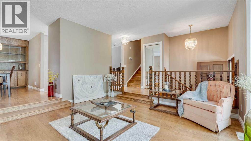 504 Suntree Place, Okotoks, Alberta  T1S 1B9 - Photo 8 - A2304932