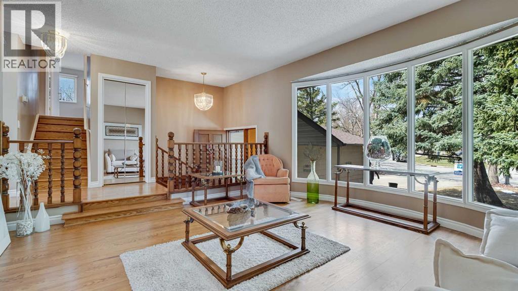 504 Suntree Place, Okotoks, Alberta  T1S 1B9 - Photo 9 - A2304932