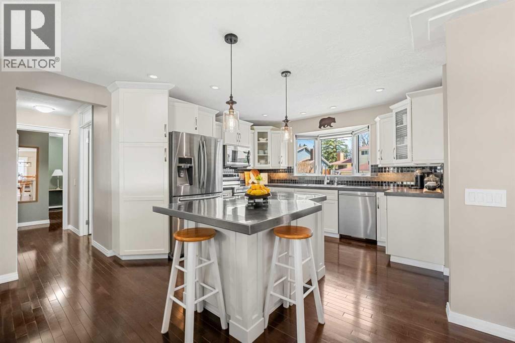 124 Lake Adams Green SE, Calgary, Alberta  T2J 3N4 - Photo 13 - A2305531