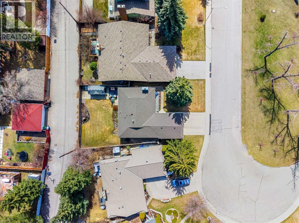 124 Lake Adams Green SE, Calgary, Alberta  T2J 3N4 - Photo 44 - A2305531