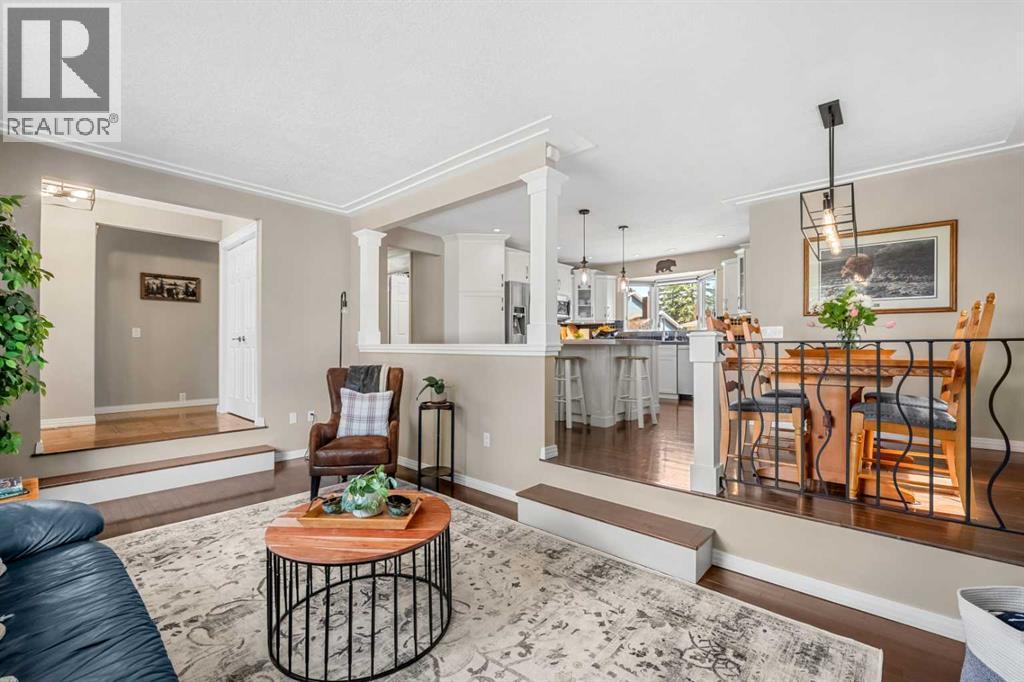 124 Lake Adams Green SE, Calgary, Alberta  T2J 3N4 - Photo 10 - A2305531