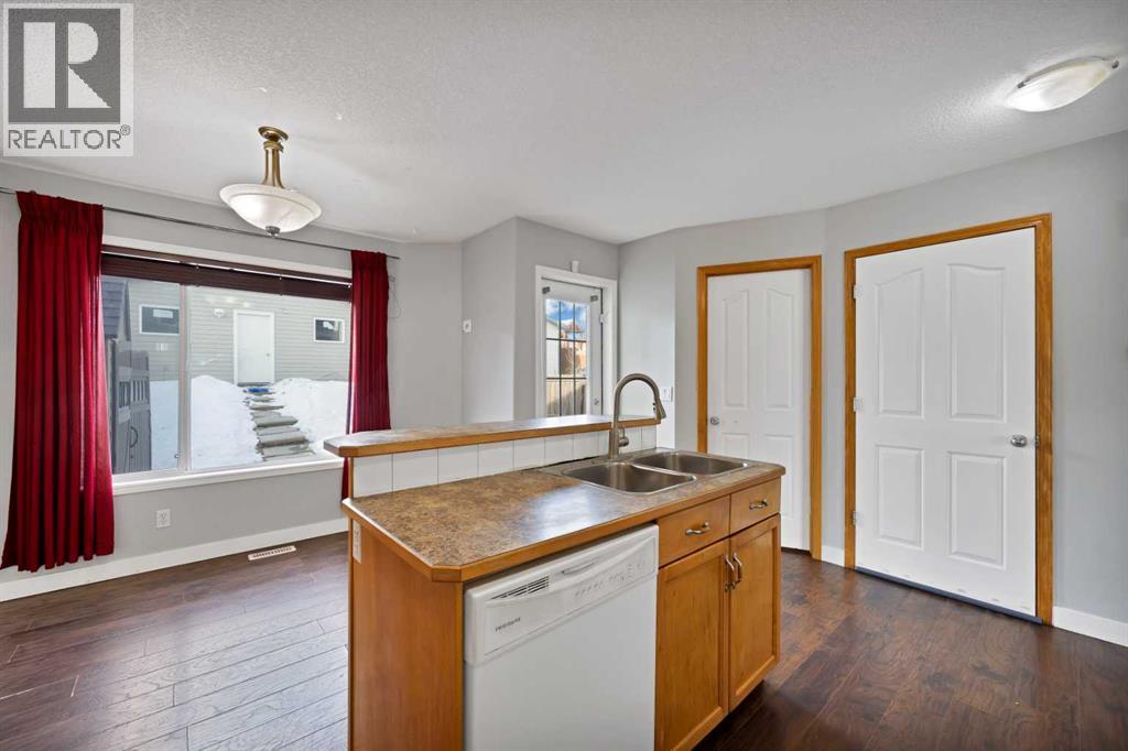 107 Taravista Street NE, Calgary, Alberta  T3J 4S3 - Photo 12 - A2279008