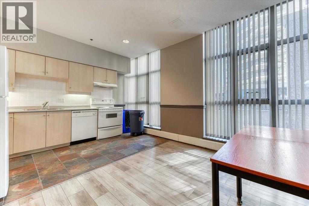 804, 650 10 Street SW, Calgary, Alberta  T2P 5G4 - Photo 35 - A2283684