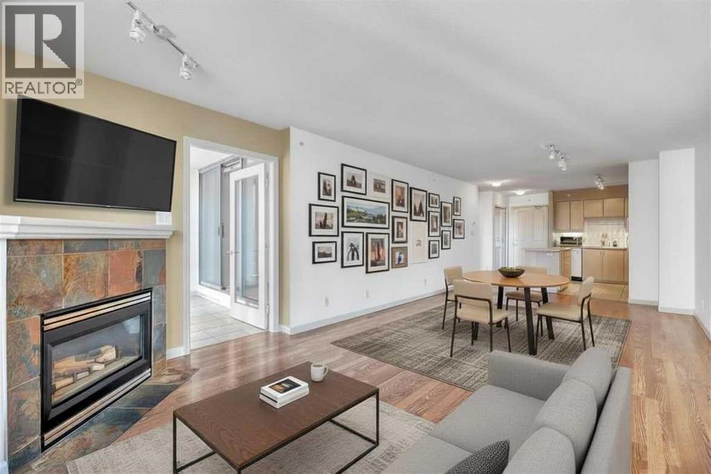 804, 650 10 Street SW, Calgary, Alberta  T2P 5G4 - Photo 2 - A2283684