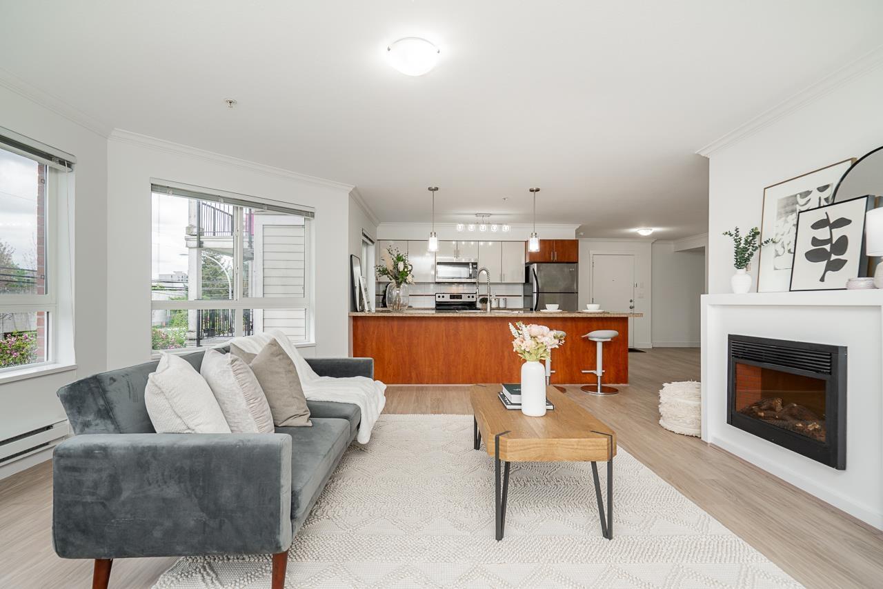 215 14960 102a Avenue, Surrey, British Columbia  V3R 6A3 - Photo 11 - R3117262