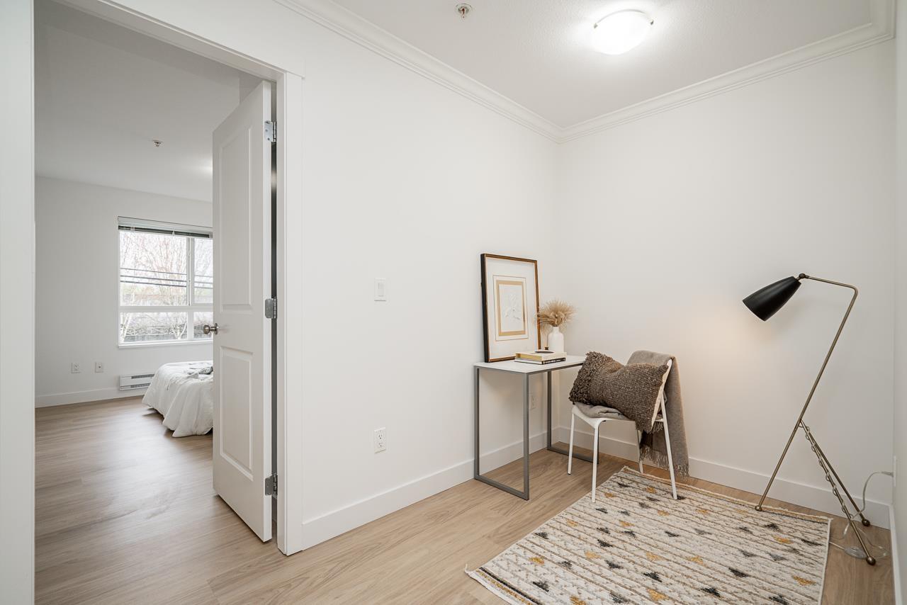 215 14960 102a Avenue, Surrey, British Columbia  V3R 6A3 - Photo 28 - R3117262