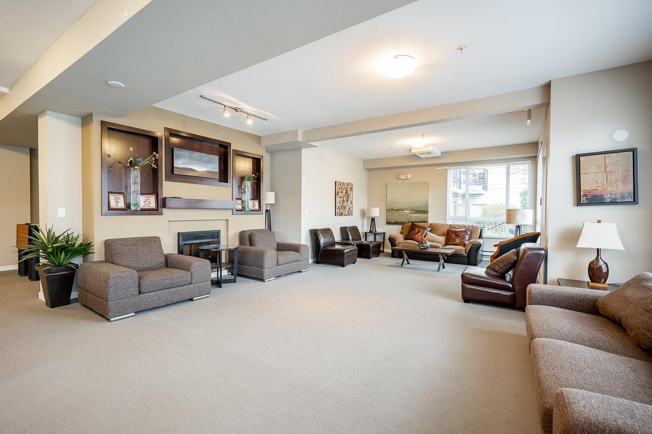 215 14960 102a Avenue, Surrey, British Columbia  V3R 6A3 - Photo 35 - R3117262