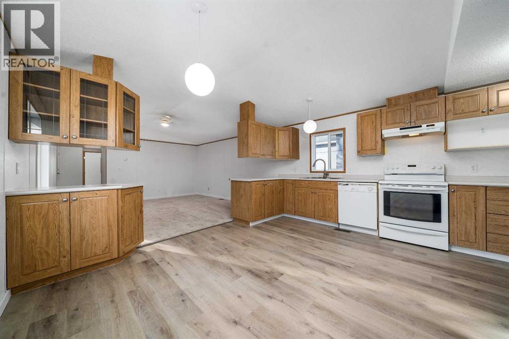 103 1 Avenue E, Bow Island, Alberta  T0K 0G0 - Photo 11 - A2282945