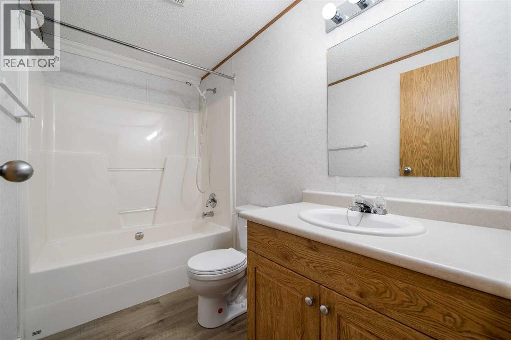 103 1 Avenue E, Bow Island, Alberta  T0K 0G0 - Photo 17 - A2282945