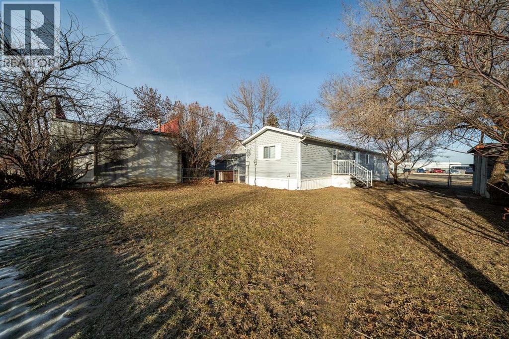 103 1 Avenue E, Bow Island, Alberta  T0K 0G0 - Photo 22 - A2282945