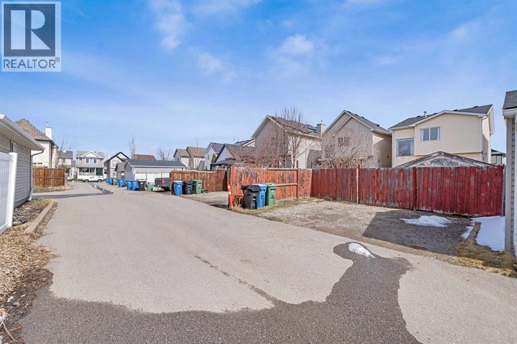 215 Prestwick Heights SE, Calgary, Alberta  T2Z 4K3 - Photo 29 - A2303319