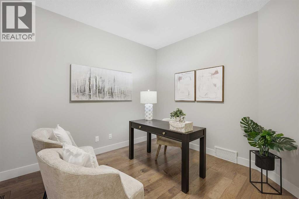 86 Panton View Nw, Calgary, Alberta  T3K 0X6 - Photo 4 - A2304408