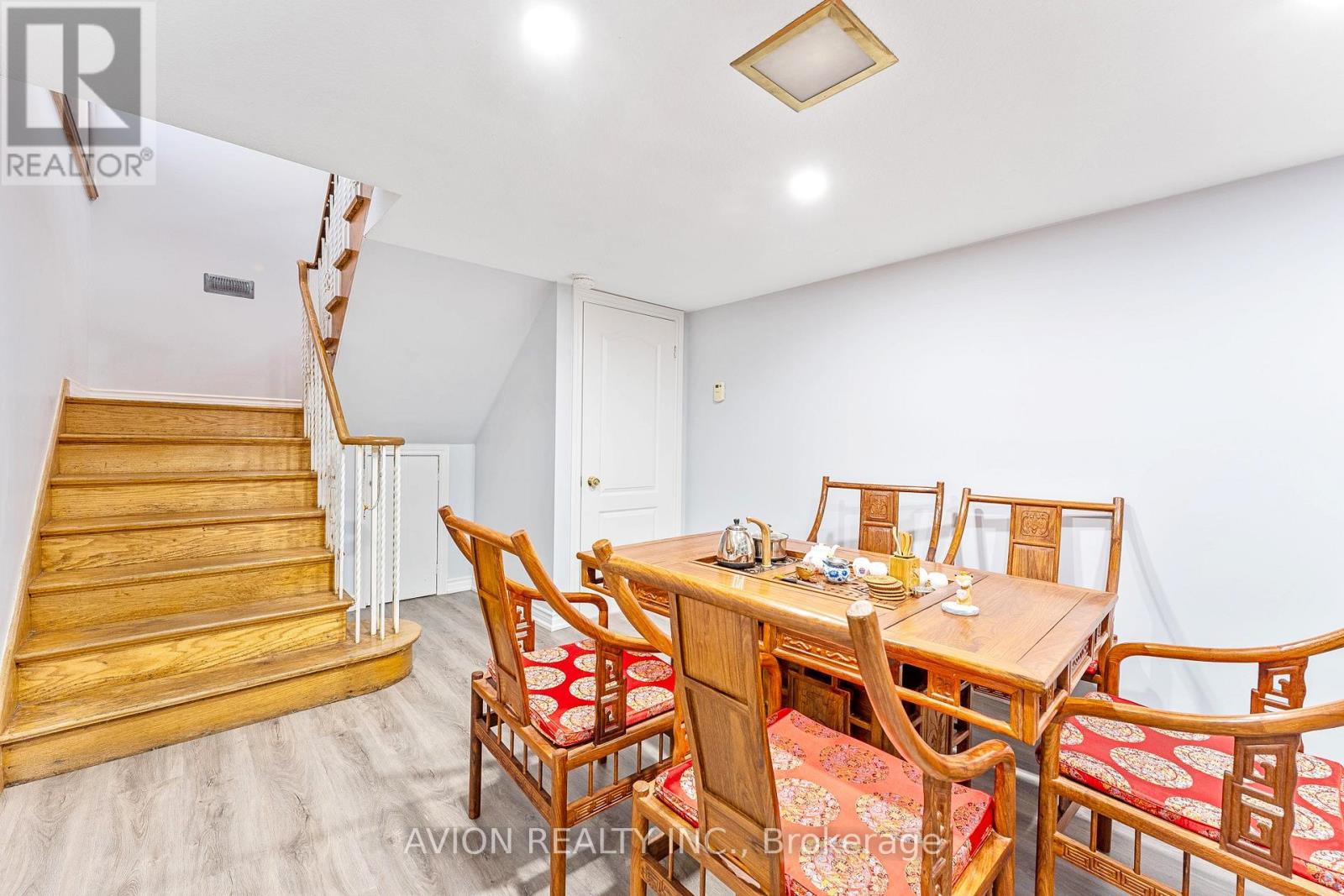 Upper - 61 Alamosa Drive, Toronto (Bayview Village), Ontario  M2J 2N8 - Photo 18 - C13060646