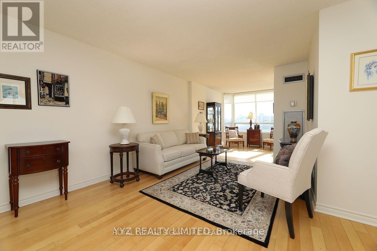 1110 - 1101 Steeles Avenue W, Toronto (Westminster-Branson), Ontario  M2R 3W5 - Photo 4 - C13060674