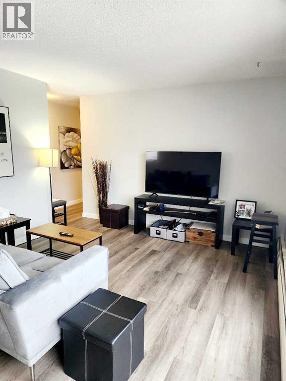 306, 4811 55 Street, Red Deer, Alberta  T4N 2J2 - Photo 8 - A2284767