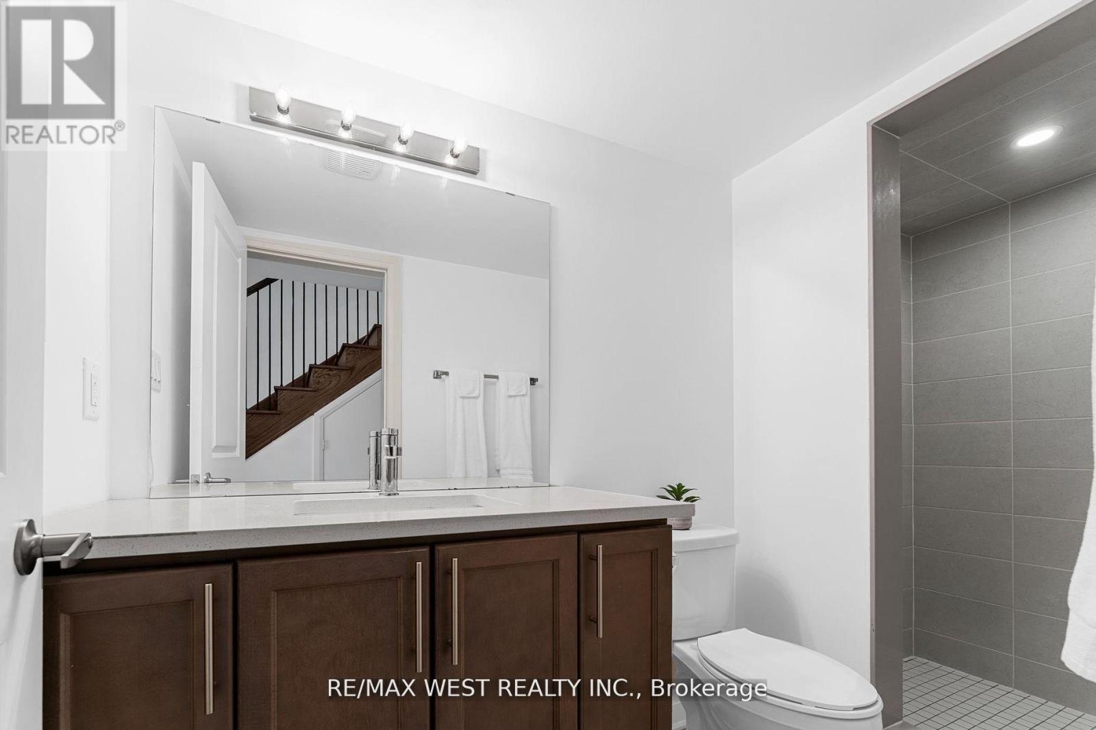 787 Port Darlington Road, Clarington, Ontario  L1C 3K5 - Photo 7 - E13060652