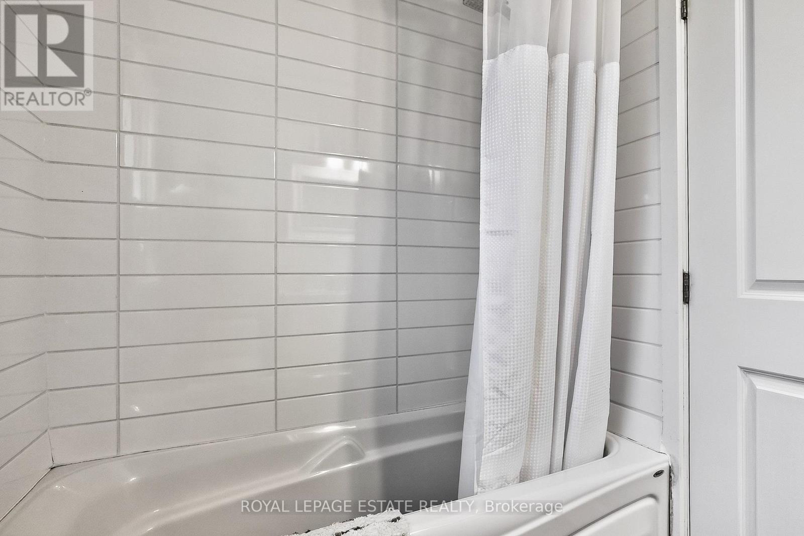 87 Midland Avenue, Toronto, Ontario  M1N 3Z8 - Photo 21 - E13060698