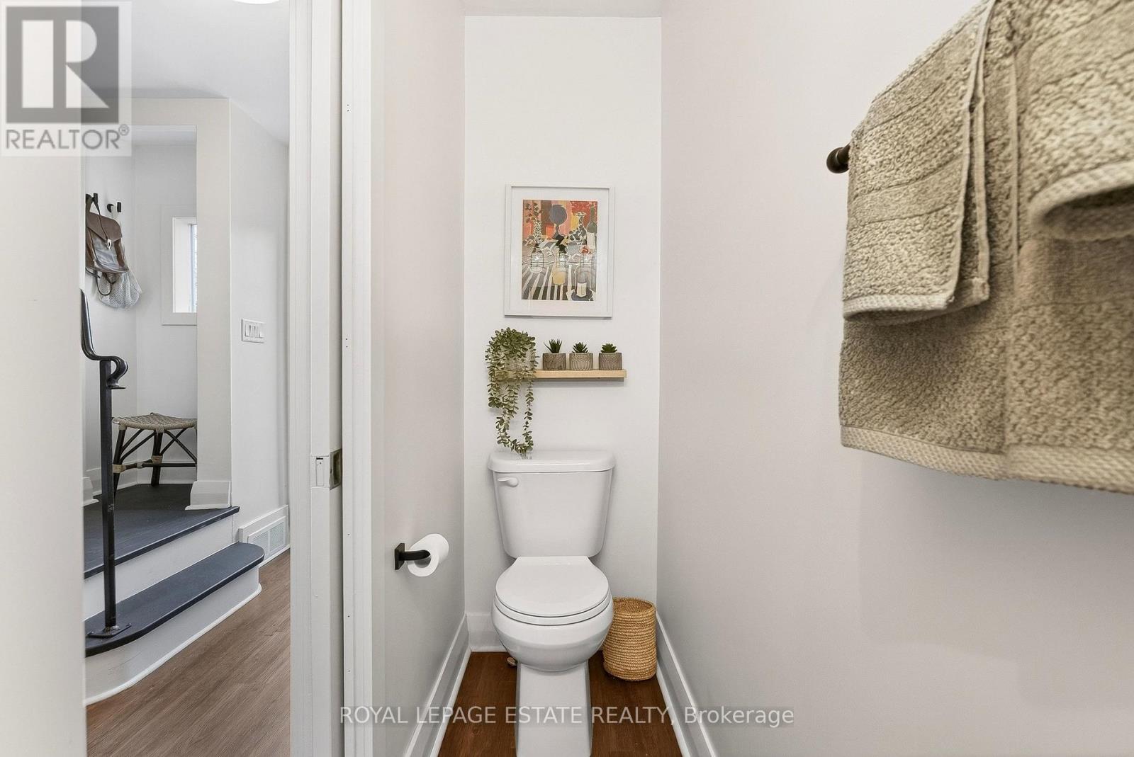 87 Midland Avenue, Toronto, Ontario  M1N 3Z8 - Photo 6 - E13060698