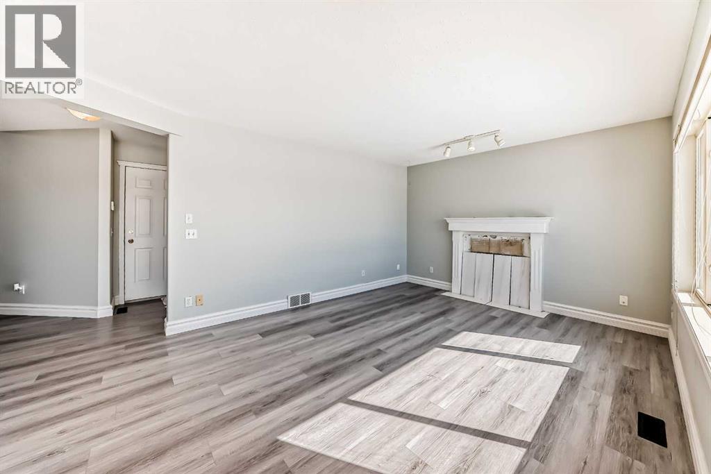 47 Silver Creek Boulevard NW, Airdrie, Alberta  T4B 2P6 - Photo 13 - A2298960