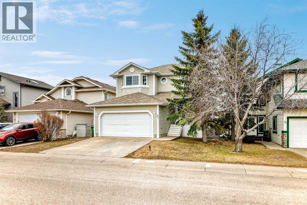 47 Silver Creek Boulevard NW, Airdrie, Alberta  T4B 2P6 - Photo 33 - A2298960