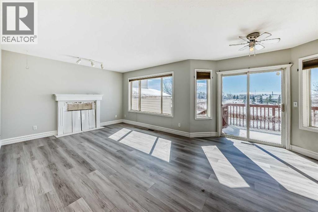47 Silver Creek Boulevard NW, Airdrie, Alberta  T4B 2P6 - Photo 14 - A2298960