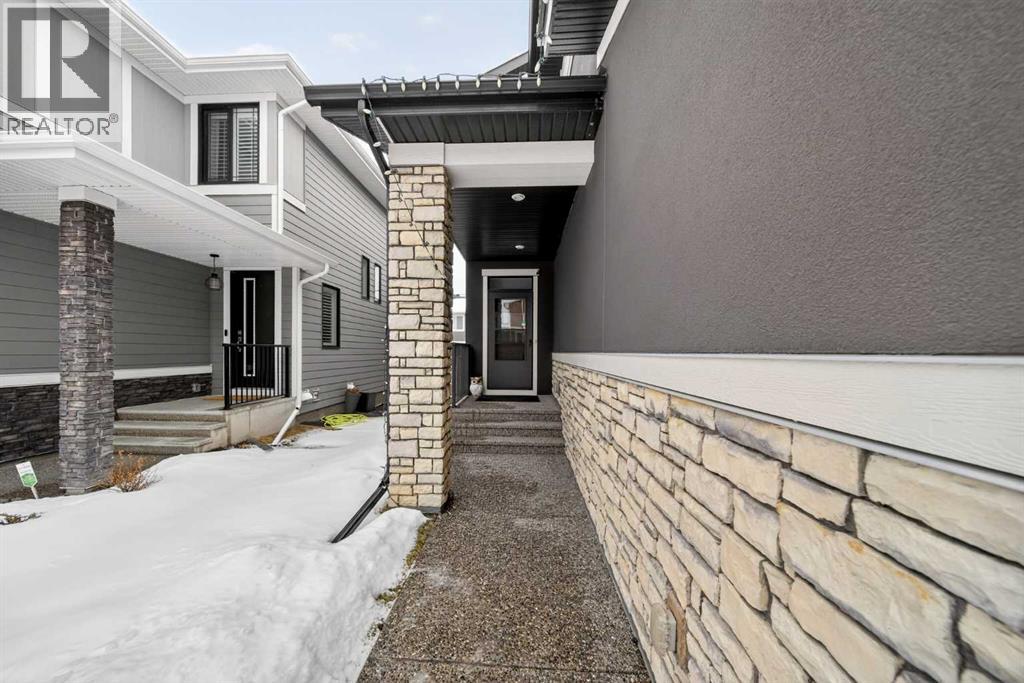 234 West Grove Point SW, Calgary, Alberta  T3H 1Y7 - Photo 5 - A2299224